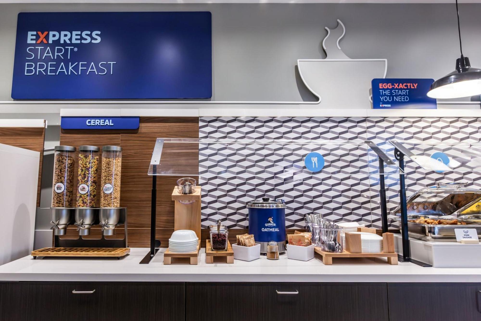 Holiday Inn Express&Suites - Welland Exteriör bild