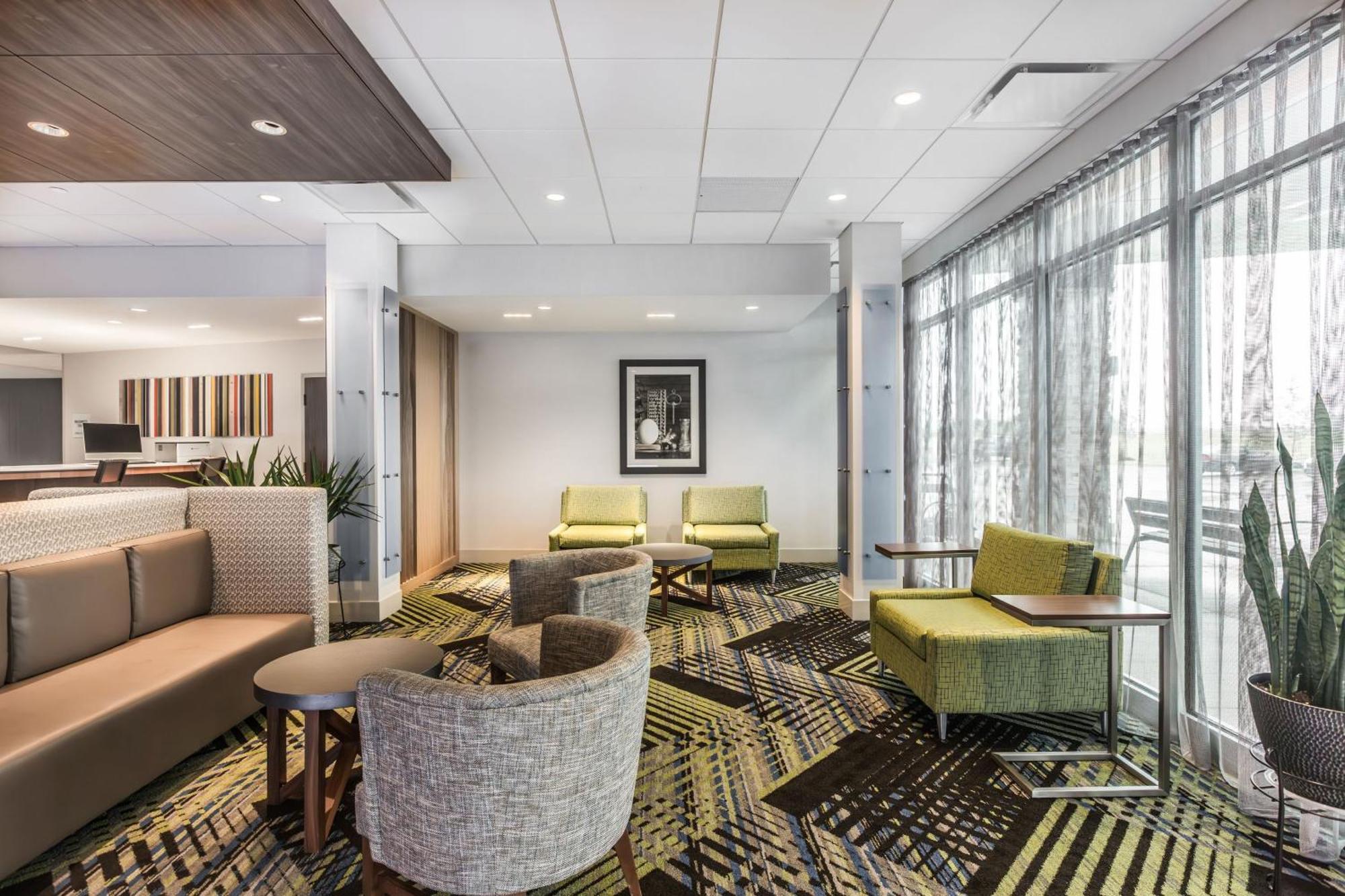 Holiday Inn Express&Suites - Welland Exteriör bild